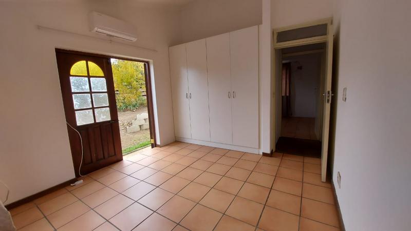 To Let 4 Bedroom Property for Rent in Newlands East KwaZulu-Natal