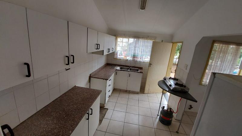 To Let 4 Bedroom Property for Rent in Newlands East KwaZulu-Natal