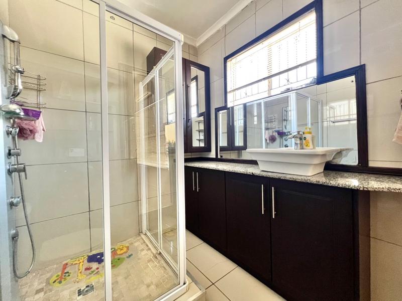 3 Bedroom Property for Sale in Newholme KwaZulu-Natal