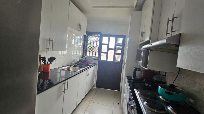 3 Bedroom Property for Sale in Newlands West KwaZulu-Natal