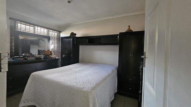 3 Bedroom Property for Sale in Newlands West KwaZulu-Natal