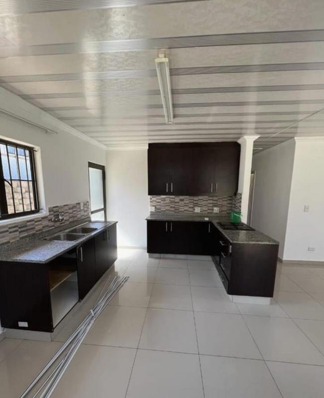 To Let 3 Bedroom Property for Rent in Reservoir Hills KwaZulu-Natal