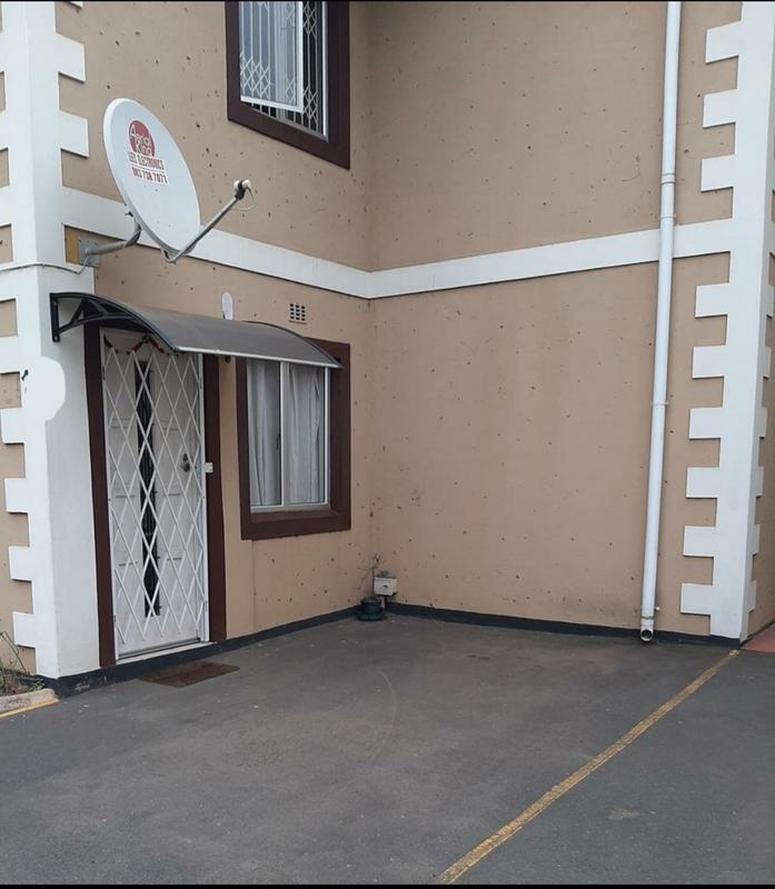 3 Bedroom Property for Sale in Brindhaven KwaZulu-Natal