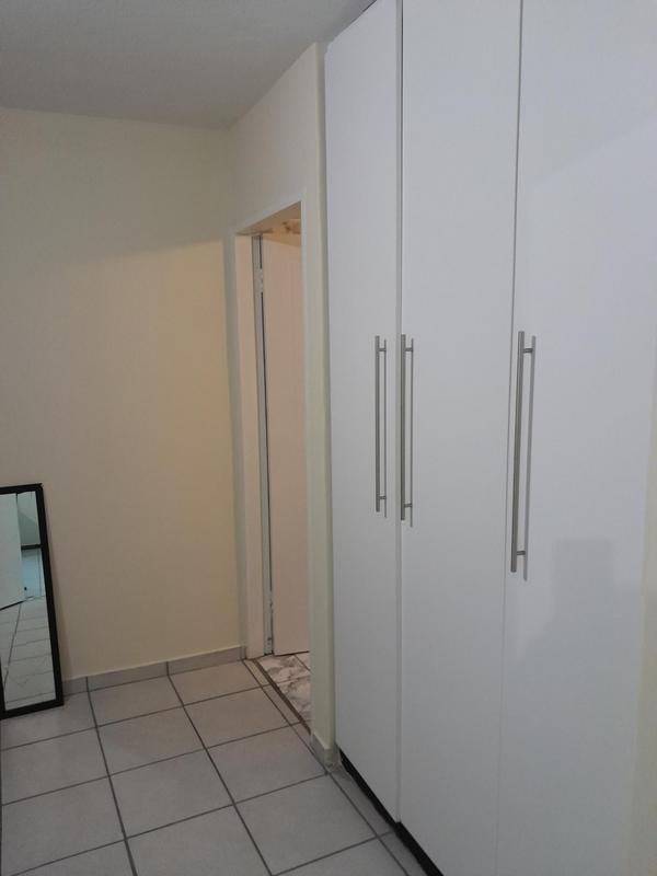 1 Bedroom Property for Sale in Meer En See KwaZulu-Natal