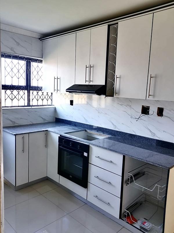 2 Bedroom Property for Sale in Umlazi KwaZulu-Natal