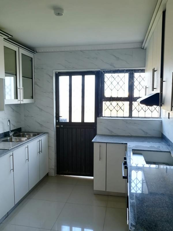 2 Bedroom Property for Sale in Umlazi KwaZulu-Natal