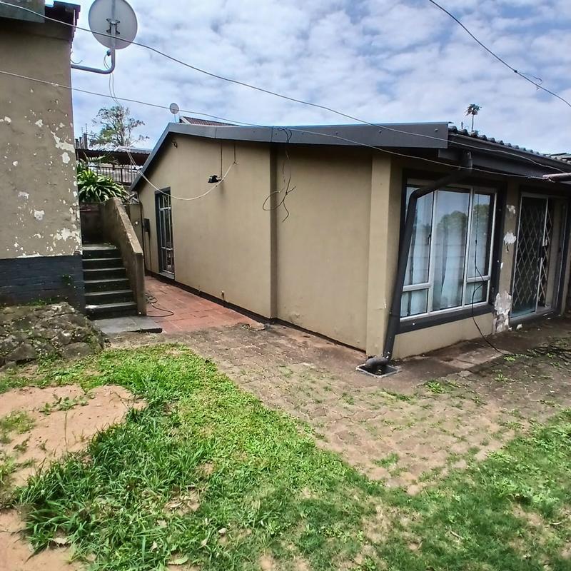 2 Bedroom Property for Sale in Woodhaven KwaZulu-Natal