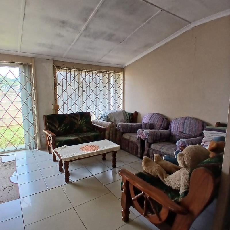 2 Bedroom Property for Sale in Woodhaven KwaZulu-Natal