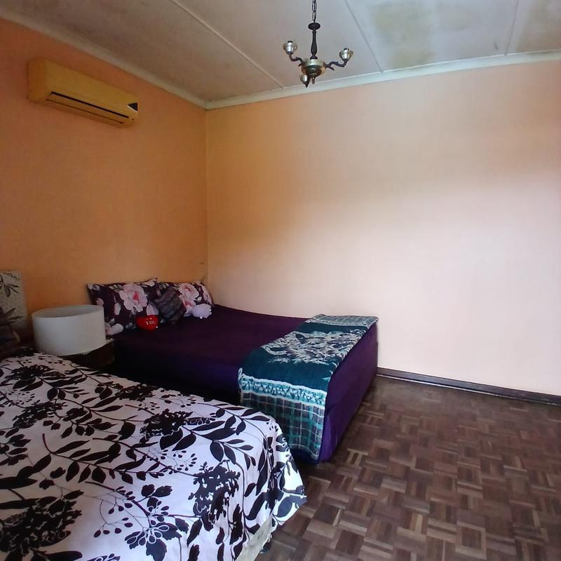 2 Bedroom Property for Sale in Woodhaven KwaZulu-Natal