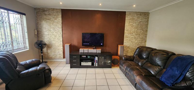 3 Bedroom Property for Sale in Hillary KwaZulu-Natal