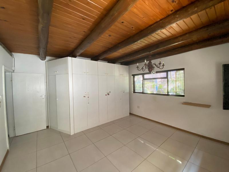 To Let 6 Bedroom Property for Rent in Ballito KwaZulu-Natal