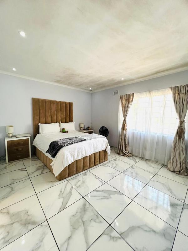 To Let 4 Bedroom Property for Rent in Westville KwaZulu-Natal