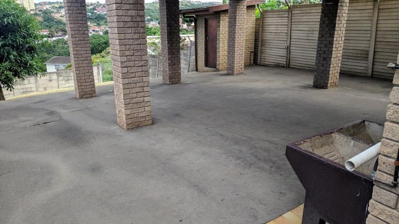 To Let 1 Bedroom Property for Rent in Reservoir Hills KwaZulu-Natal