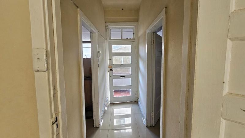 1 Bedroom Property for Sale in Durban Beach KwaZulu-Natal