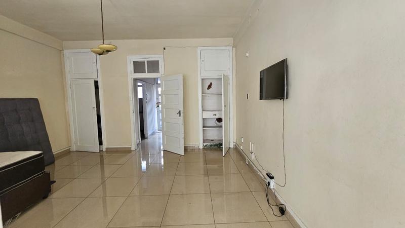 1 Bedroom Property for Sale in Durban Beach KwaZulu-Natal