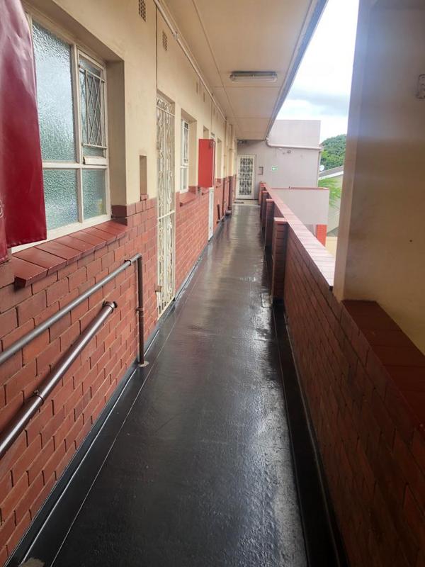 To Let 1 Bedroom Property for Rent in Glenwood KwaZulu-Natal