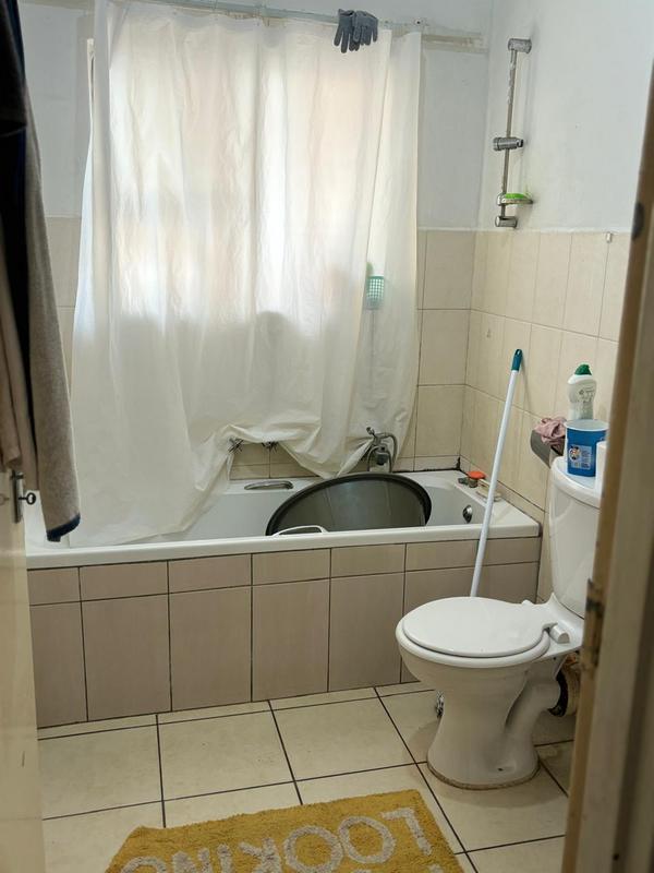 2 Bedroom Property for Sale in Empangeni Central KwaZulu-Natal