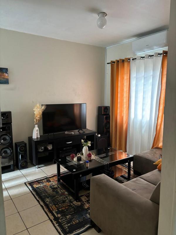 2 Bedroom Property for Sale in Empangeni Central KwaZulu-Natal