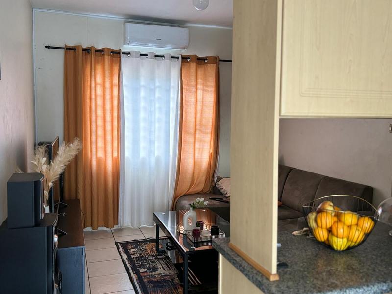 2 Bedroom Property for Sale in Empangeni Central KwaZulu-Natal