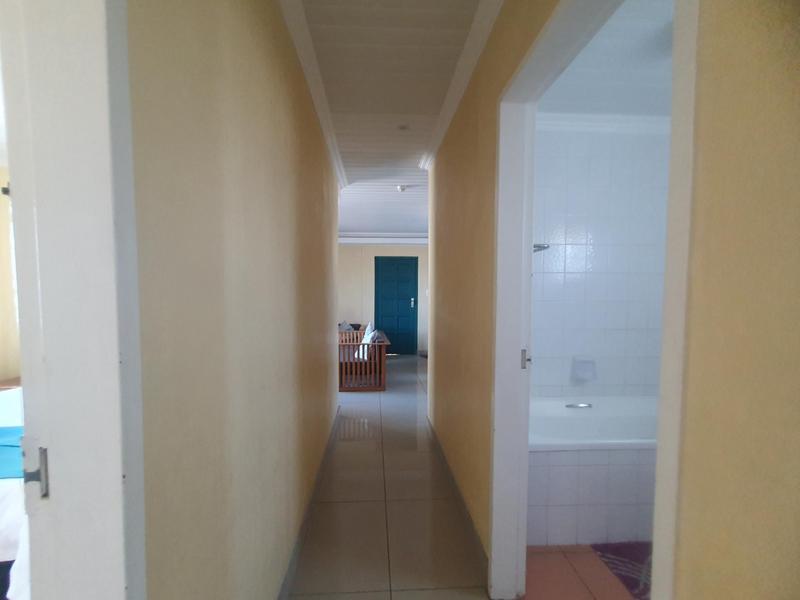 To Let 3 Bedroom Property for Rent in Port Shepstone KwaZulu-Natal