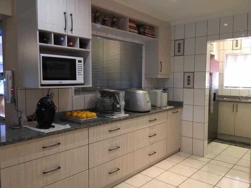 To Let 3 Bedroom Property for Rent in Trafalgar KwaZulu-Natal