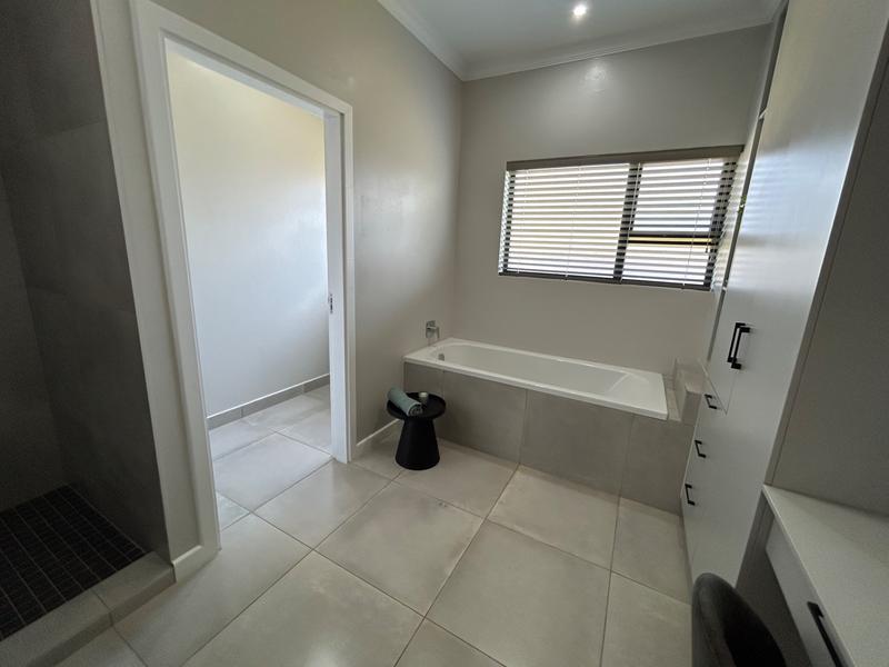 3 Bedroom Property for Sale in Zini River Estate KwaZulu-Natal