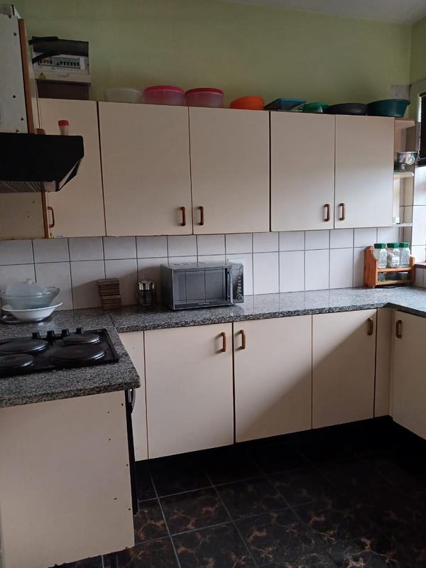 To Let 2 Bedroom Property for Rent in Pinetown KwaZulu-Natal