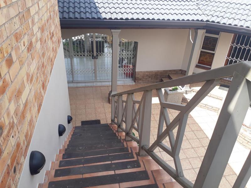 To Let 2 Bedroom Property for Rent in Westville KwaZulu-Natal