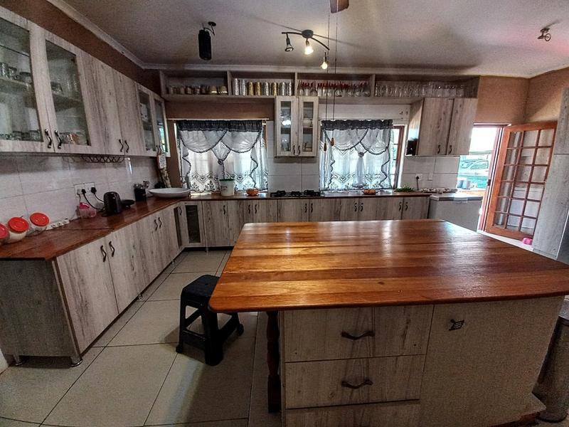 4 Bedroom Property for Sale in Albert Falls KwaZulu-Natal