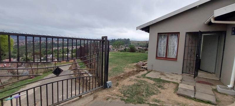 3 Bedroom Property for Sale in Panorama Gardens KwaZulu-Natal