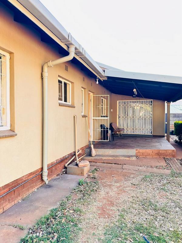 4 Bedroom Property for Sale in Vryheid KwaZulu-Natal