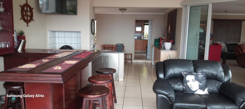 3 Bedroom Property for Sale in Margate KwaZulu-Natal