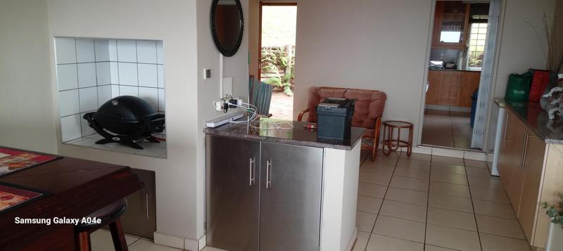 3 Bedroom Property for Sale in Margate KwaZulu-Natal