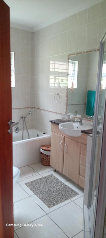 3 Bedroom Property for Sale in Margate KwaZulu-Natal