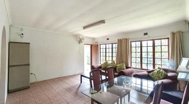 3 Bedroom Property for Sale in Illovo Glen KwaZulu-Natal