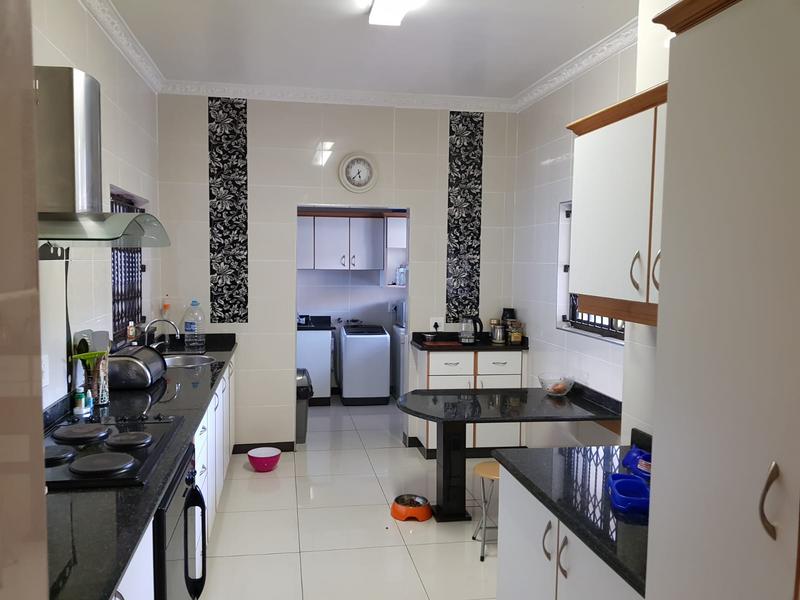 To Let 4 Bedroom Property for Rent in Scottburgh South KwaZulu-Natal