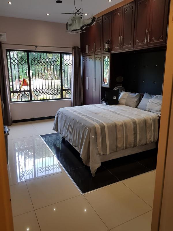 To Let 4 Bedroom Property for Rent in Scottburgh South KwaZulu-Natal