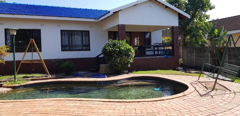 To Let 4 Bedroom Property for Rent in Scottburgh South KwaZulu-Natal