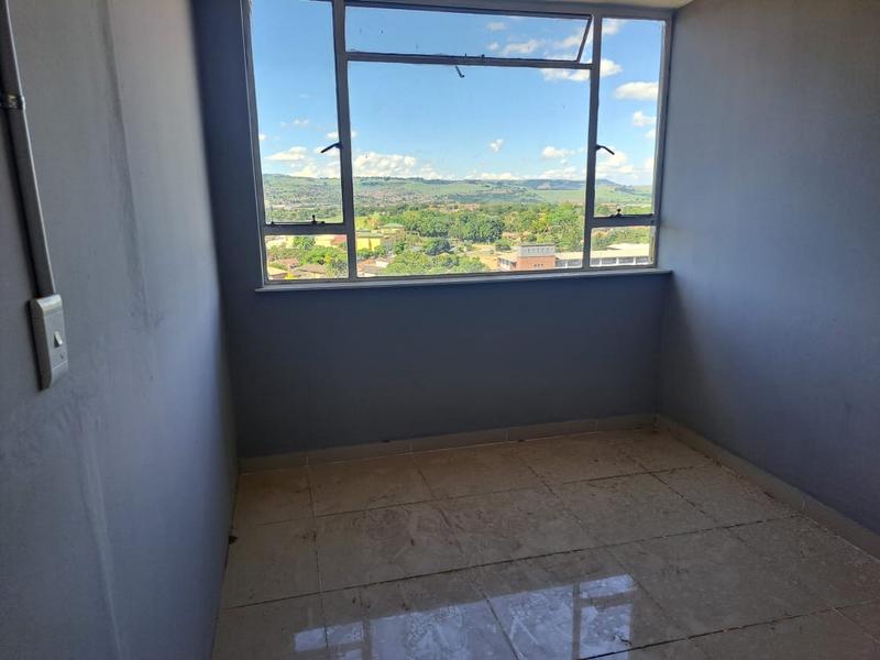 To Let 2 Bedroom Property for Rent in Scottsville KwaZulu-Natal