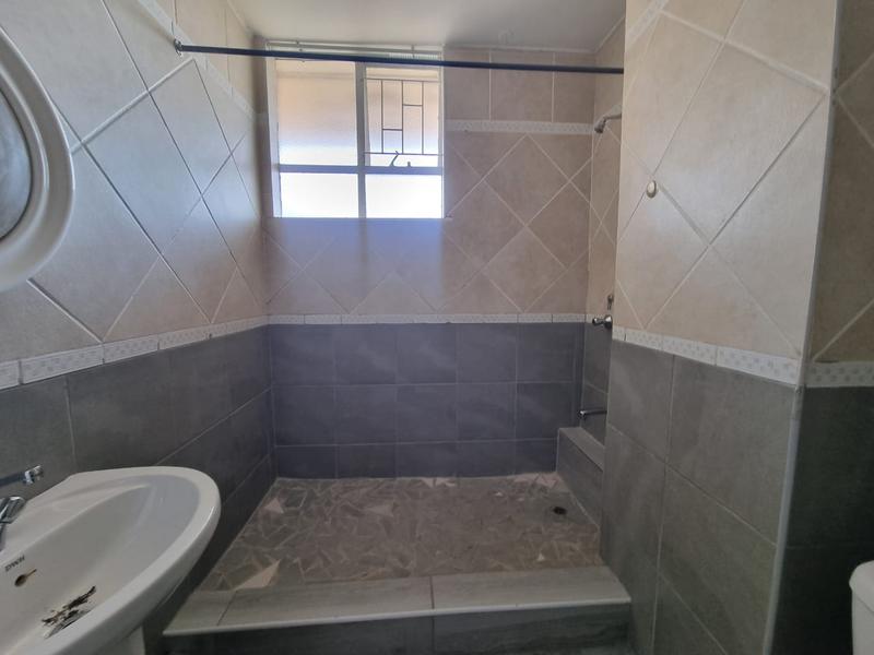 To Let 2 Bedroom Property for Rent in Glenmore KwaZulu-Natal