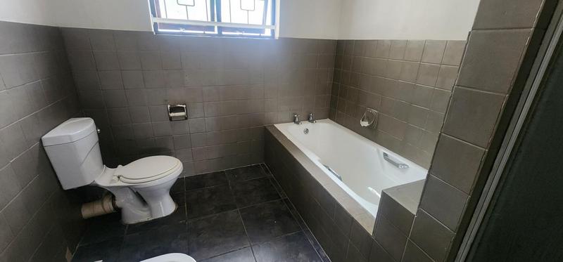 To Let 3 Bedroom Property for Rent in Widenham KwaZulu-Natal