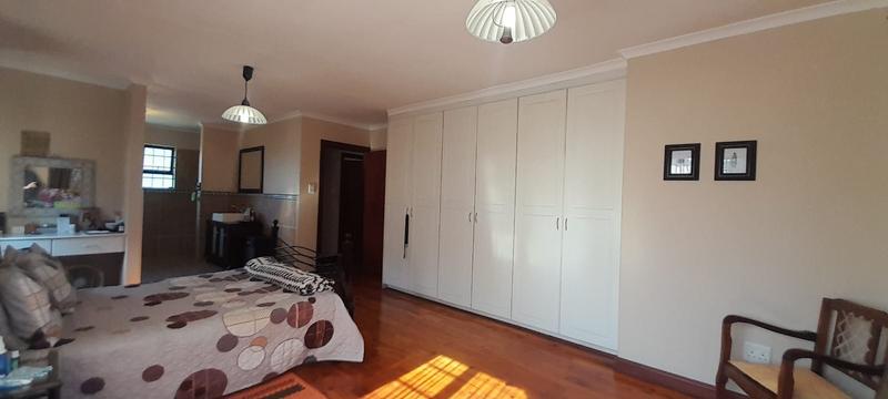 4 Bedroom Property for Sale in Cowies Hill Park KwaZulu-Natal