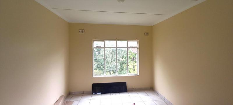 2 Bedroom Property for Sale in Empangeni Central KwaZulu-Natal