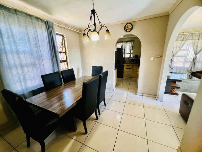 3 Bedroom Property for Sale in Newlands West KwaZulu-Natal