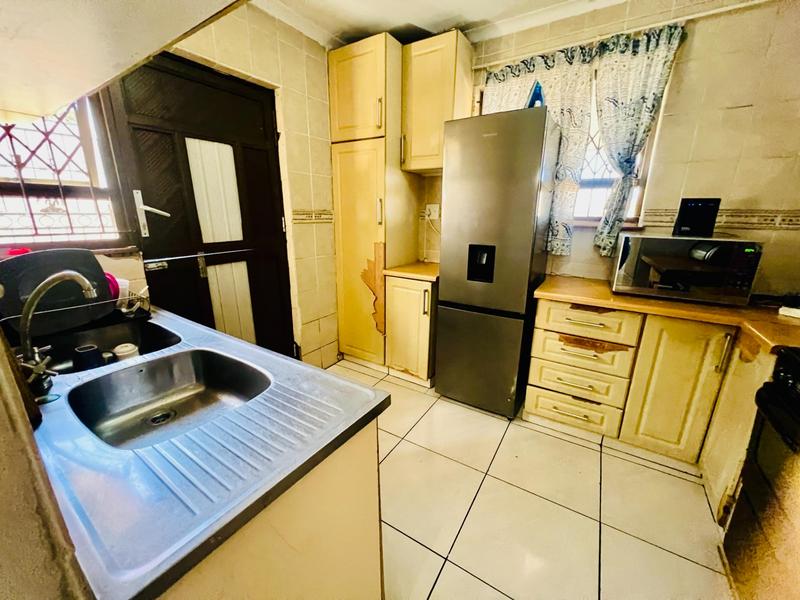 3 Bedroom Property for Sale in Newlands West KwaZulu-Natal