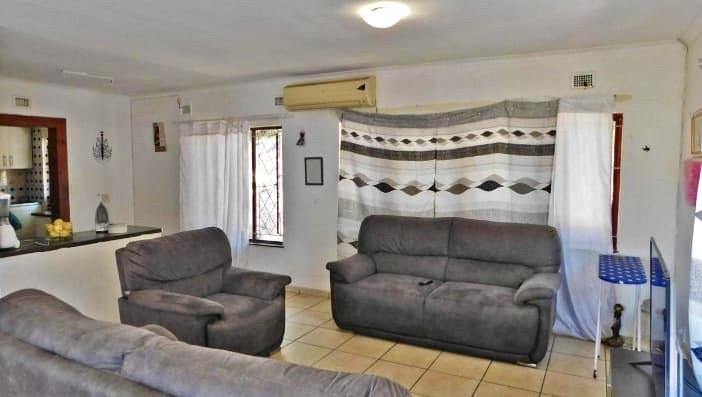 3 Bedroom Property for Sale in Illovo Glen KwaZulu-Natal