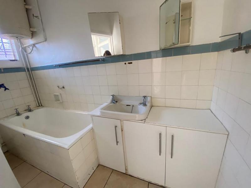 To Let 1 Bedroom Property for Rent in Glenwood KwaZulu-Natal