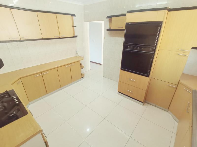 To Let 3 Bedroom Property for Rent in Reservoir Hills KwaZulu-Natal