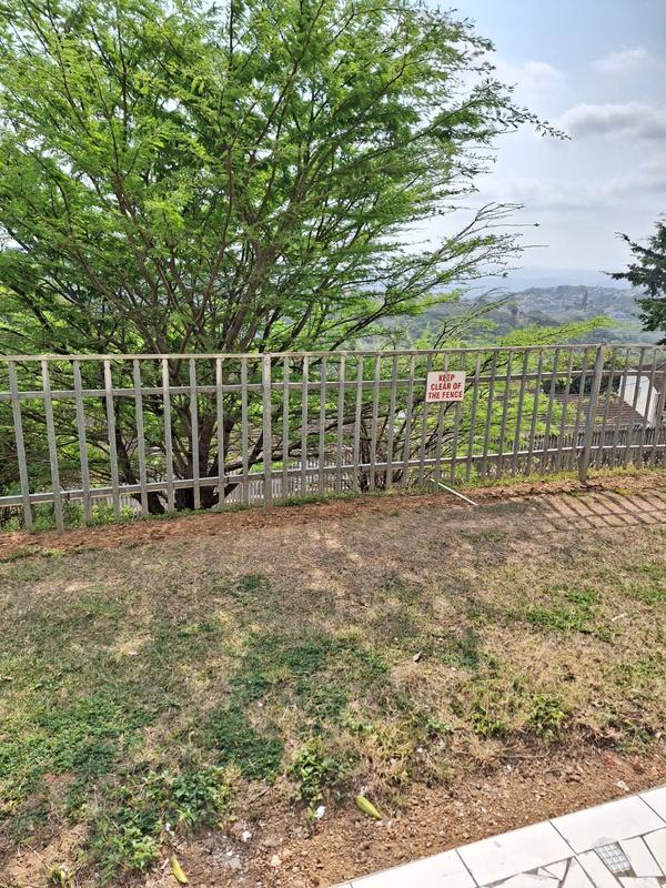 2 Bedroom Property for Sale in Sherwood KwaZulu-Natal