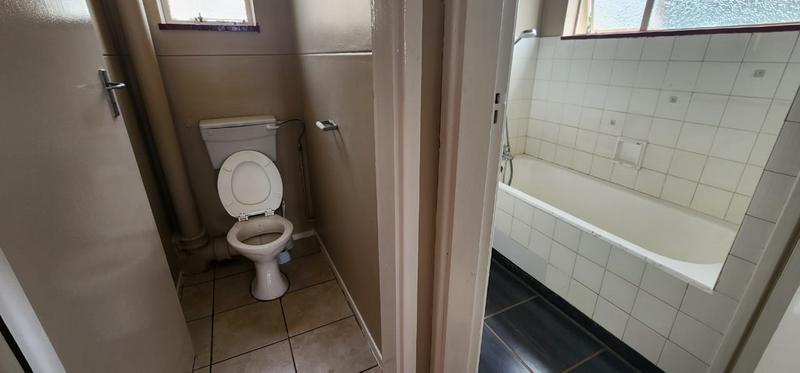 To Let 2 Bedroom Property for Rent in Saiccor Village KwaZulu-Natal